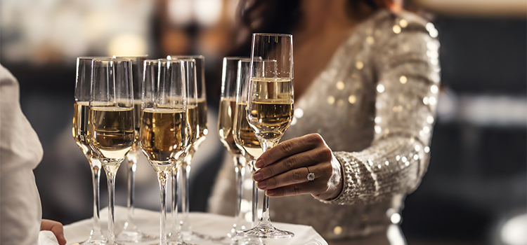 How to Plan an Anniversary Party in 2026